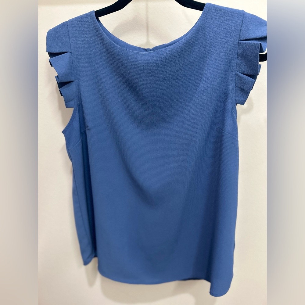 Monteau Sleeveless Ruffle Top